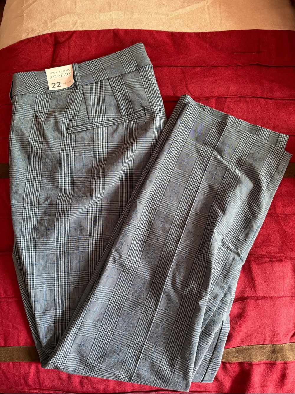 Women’s Gray Plaid Dress Pants - Size 22